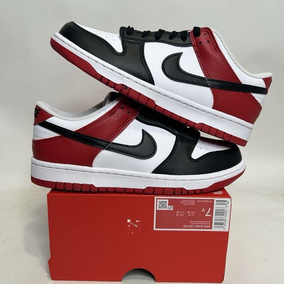 Nike Dunk Low GS “Chicago Black Toe/White Gym Red" 2024 - Picture 1 of 6